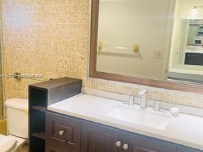 3251 Holiday Springs Blvd 403, Margate FL 33063