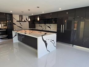 406 Holiday Dr, Hallandale Beach FL 33009