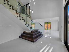 406 Holiday Dr, Hallandale Beach FL 33009