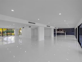406 Holiday Dr, Hallandale Beach FL 33009