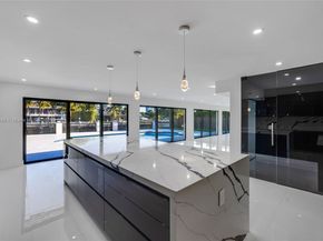406 Holiday Dr, Hallandale Beach FL 33009