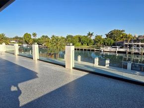 406 Holiday Dr, Hallandale Beach FL 33009