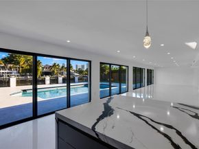 406 Holiday Dr, Hallandale Beach FL 33009