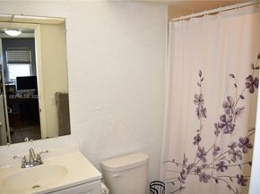 2801 N Pine Island Rd 112, Sunrise FL 33322