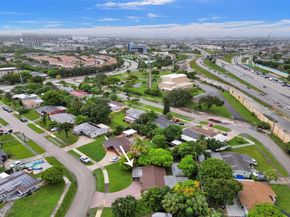 770 NW 175th Dr, Miami Gardens FL 33169
