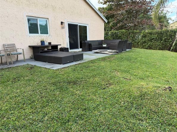 2841 Huron Way, Miramar FL 33025