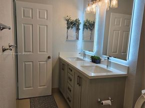 8216 W Santa Monica Ave, Tamarac FL 33321