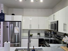 8216 W Santa Monica Ave, Tamarac FL 33321