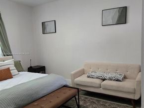 8216 W Santa Monica Ave, Tamarac FL 33321