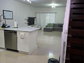 8216 W Santa Monica Ave, Tamarac FL 33321