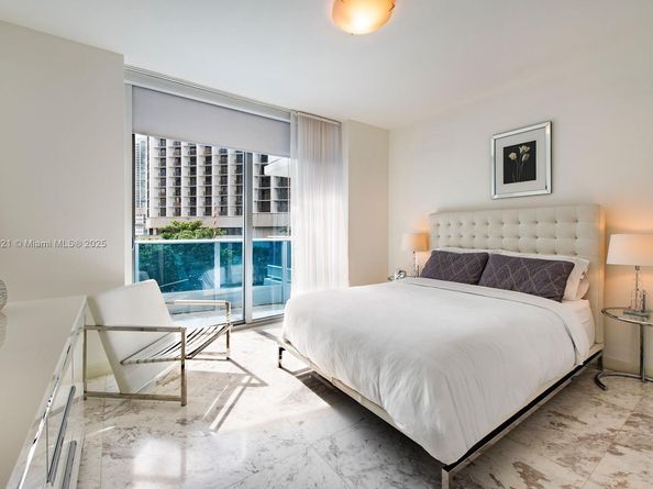 200 Biscayne Boulevard Way 502, Miami FL 33131