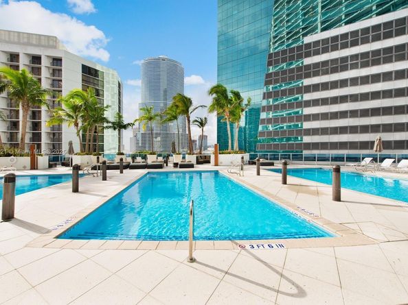 200 Biscayne Boulevard Way 502, Miami FL 33131