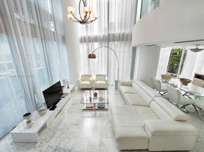 200 Biscayne Boulevard Way 502, Miami FL 33131