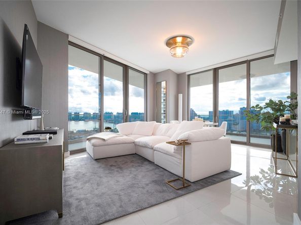 18975 Collins Ave 1705, Sunny Isles Beach FL 33160