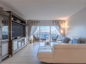 1985 S Ocean Dr 15G, Hallandale Beach FL 33009