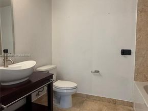 350 S Miami Ave 302, Miami FL 33130