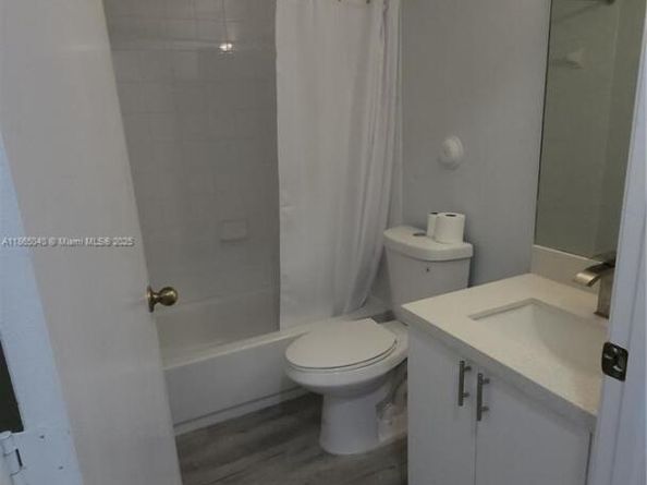 1701 NW 6th Ave, Fort Lauderdale FL 33311