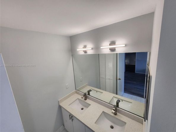 1701 NW 6th Ave, Fort Lauderdale FL 33311