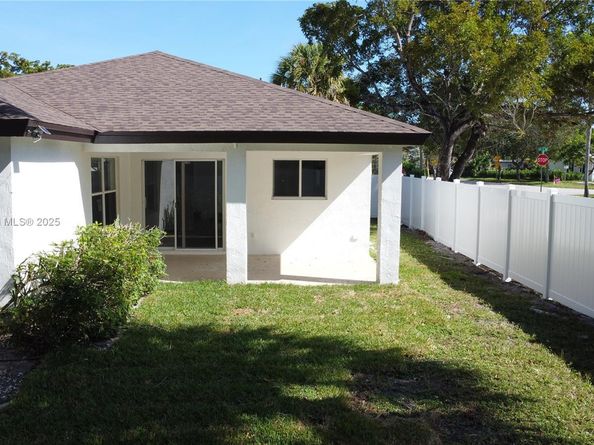 1701 NW 6th Ave, Fort Lauderdale FL 33311