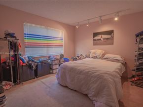 36 Eastmont Rd, Hollywood FL 33021