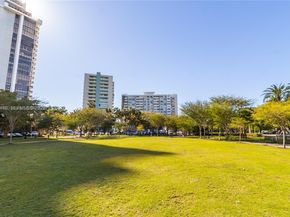 3 Island Ave 07B, Miami Beach FL 33139