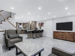 3321 Simms St 13B, Hollywood FL 33021