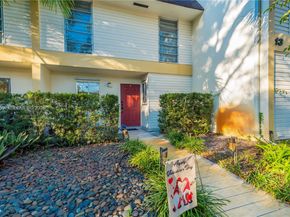 3321 Simms St 13B, Hollywood FL 33021