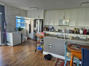 4001 Hillcrest Dr 416, Hollywood FL 33021