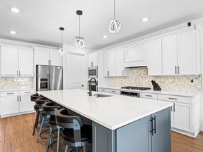 4569 N Silverwood Ln, Oakland Park FL 33309