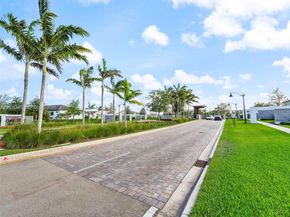 4569 N Silverwood Ln, Oakland Park FL 33309