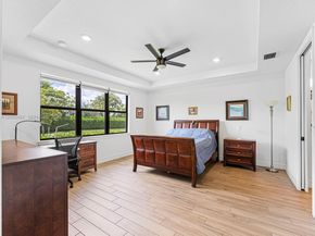 4569 N Silverwood Ln, Oakland Park FL 33309