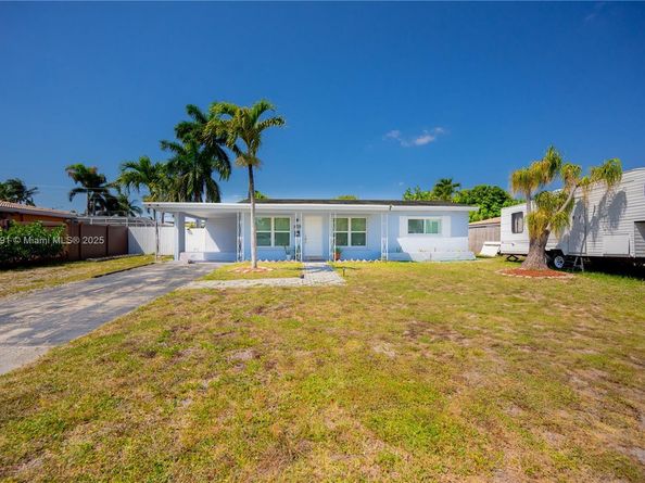 1301 NW 45th St, Fort Lauderdale FL 33309