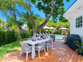 2575 Pine Tree Dr, Miami Beach FL 33140