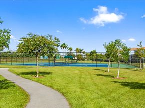 19111 NE 8th Ct, Miami FL 33179