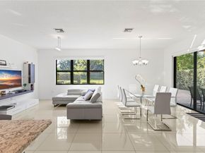 19111 NE 8th Ct, Miami FL 33179