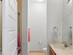 19111 NE 8th Ct, Miami FL 33179