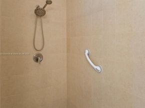 19111 NE 8th Ct, Miami FL 33179