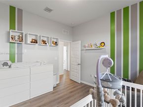 19111 NE 8th Ct, Miami FL 33179