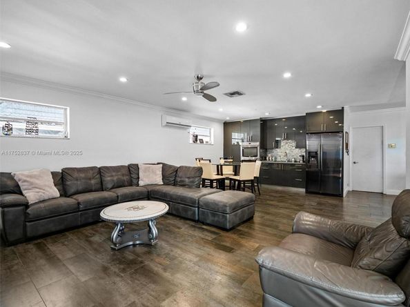 3610 N 53rd Ave, Hollywood FL 33021