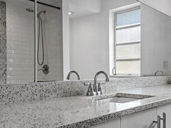 3610 N 53rd Ave, Hollywood FL 33021