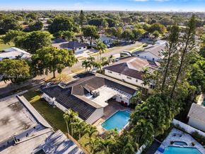 3610 N 53rd Ave, Hollywood FL 33021