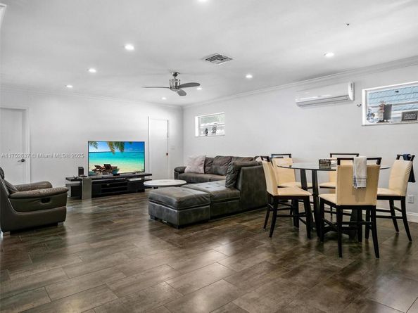 3610 N 53rd Ave, Hollywood FL 33021