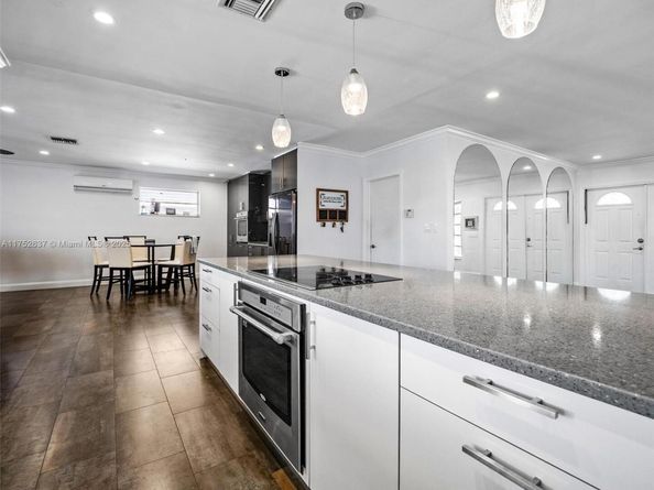 3610 N 53rd Ave, Hollywood FL 33021