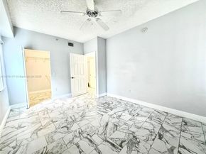 2015 SE 10th Ave 127, Fort Lauderdale FL 33316