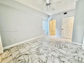 2015 SE 10th Ave 127, Fort Lauderdale FL 33316