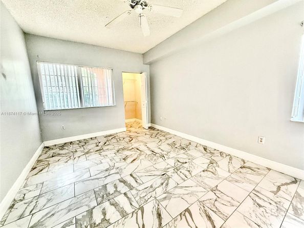 2015 SE 10th Ave 127, Fort Lauderdale FL 33316