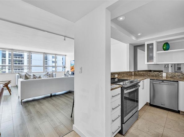 11 Island Ave 1103, Miami Beach FL 33139