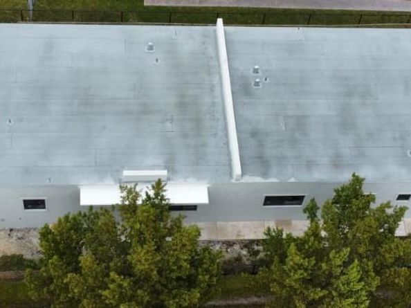 2474 W 4th Ct, Hialeah FL 33010