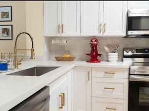 Undisclosed Address #A11952426, Pembroke Pines FL 33025