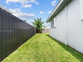3331 SW 88th Ct, Miami FL 33165